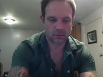 Cam for mbuttonmedia