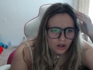 Cam for kinkycutiefun