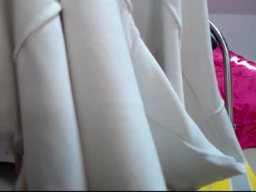 Cam for pervert_schoolgrl