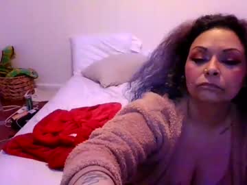 Cam for peachesnchocolate