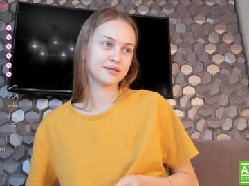 Cam for darling_dreamer