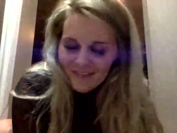 Cam for naughty_baby101