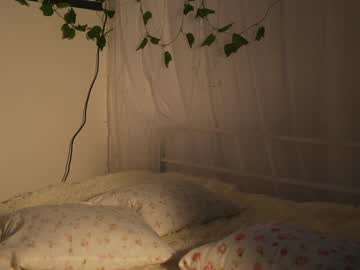 Cam for mother__of__dragons