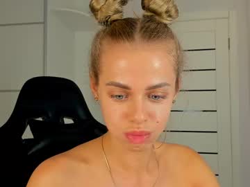 Cam for your_lil_babe