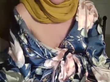 Cam for hijabinudes