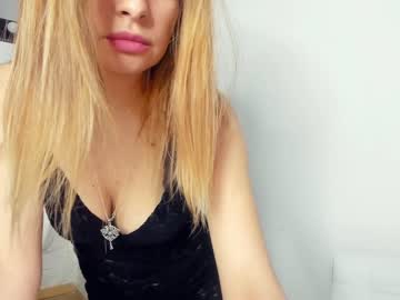 Cam for kiss_tenderness