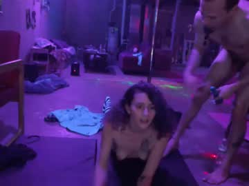 Cam for violethooper