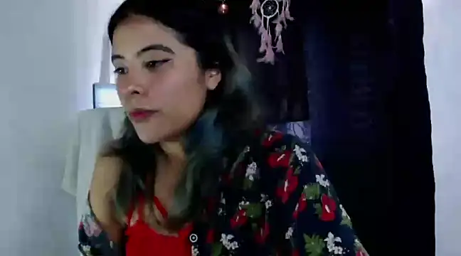 Stripchat sex cam Iris_skinny18